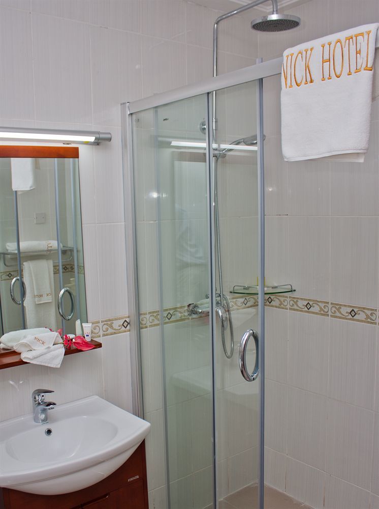 Royal Nick Hotel Tema Extérieur photo